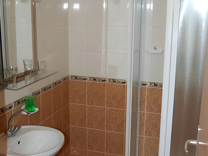 Bathroom 4, Hotel Jurate, Neringos