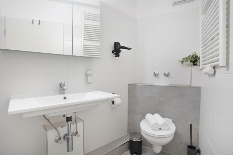 Bathroom 8