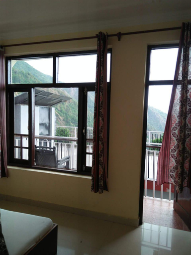 Others 5, Rnb Mcleodganj, Kangra