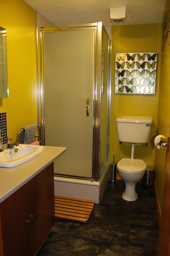 Others 5, Orcades Hostel, Orkney Islands