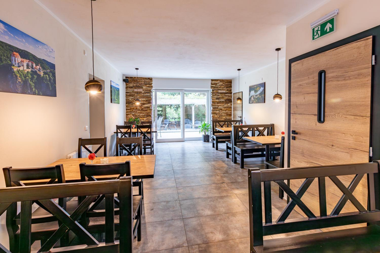 Food & Drinks 4, Penzion Kormoran, Znojmo