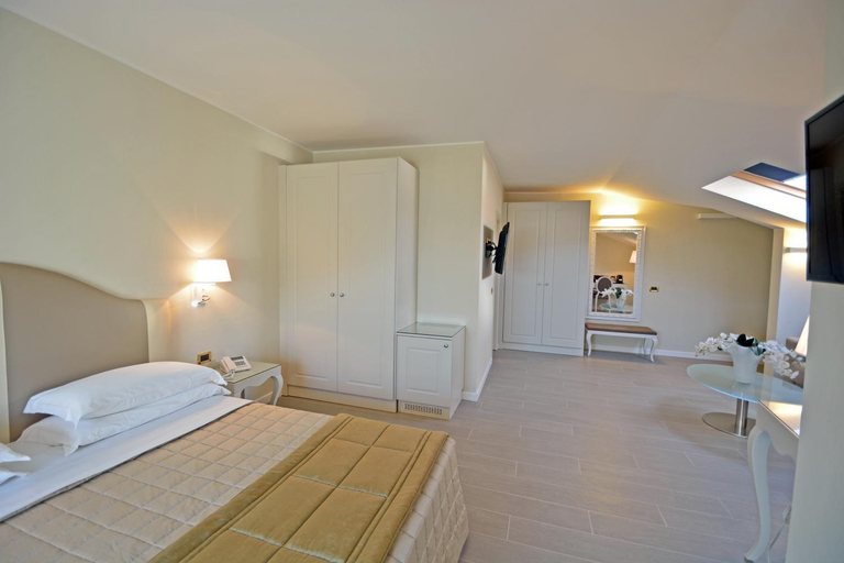 Bedroom 17