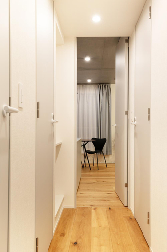 Others 5, Dash Living Kagurazaka, Bunkyō