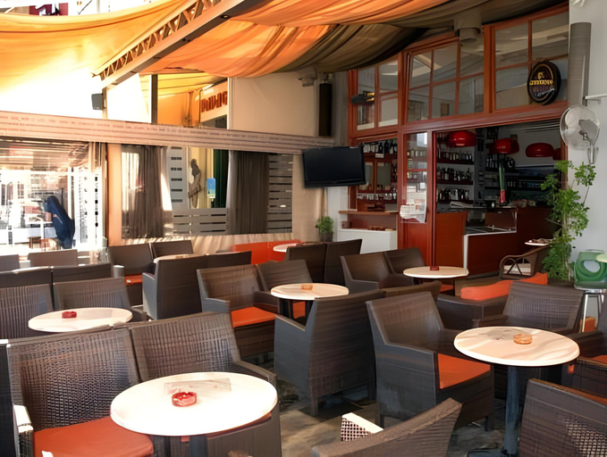 Food & Drinks 2, Enetiko Rooms, Crete