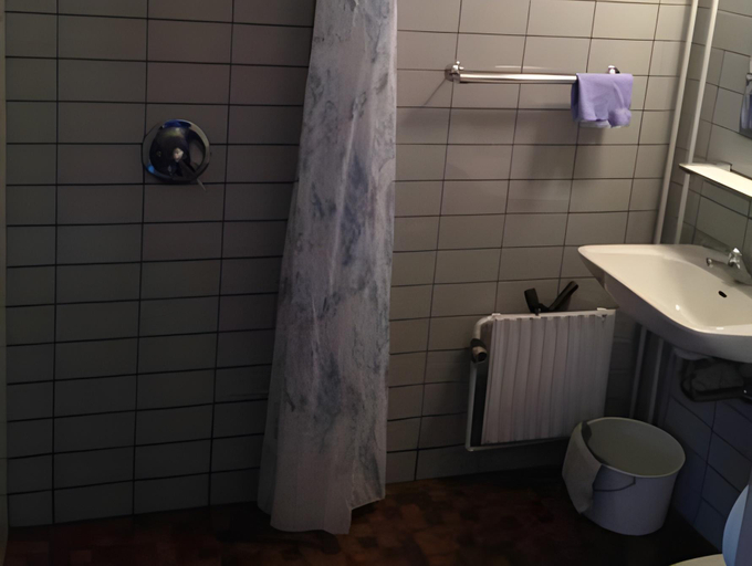 Bathroom 2, Dana Cup SportsCenter, Hjørring