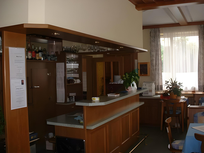 Others 4, Gasthof Paradiesgartl, Melk