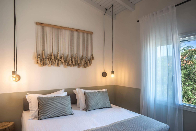 Others 4, Avali luxury houses, Ionian Islands