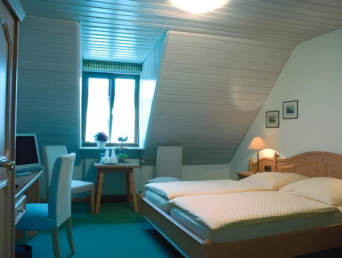 Bedroom 2, Hotel Kallstadter Hof, Bad Dürkheim