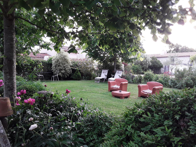 Others 5, Le Relais du Haras, Vienne