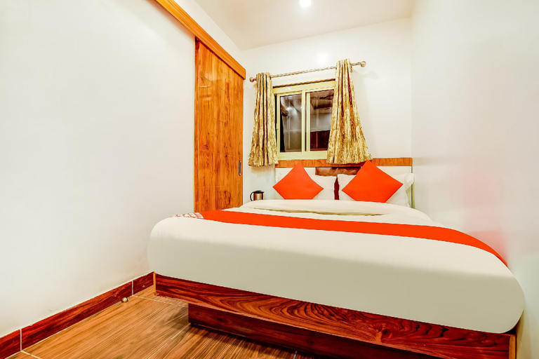 Bedroom, Hotel brahmputra by byob hotels, Delhi