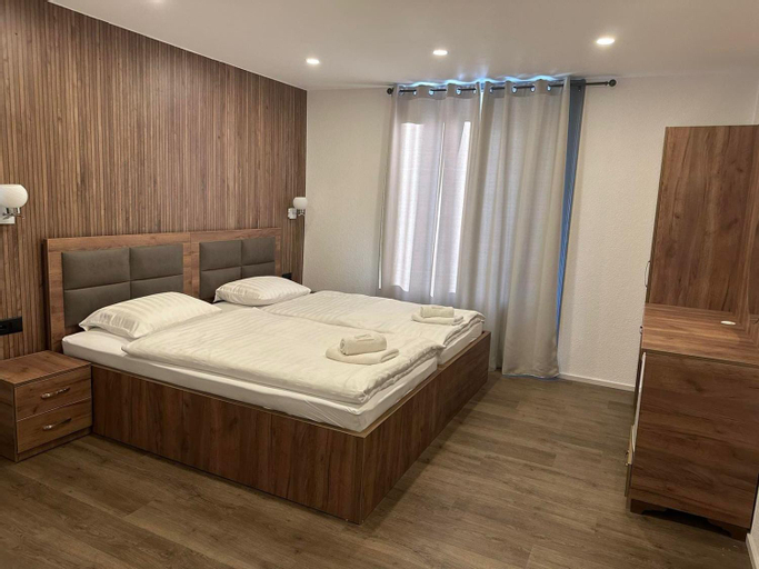 Bedroom 10
