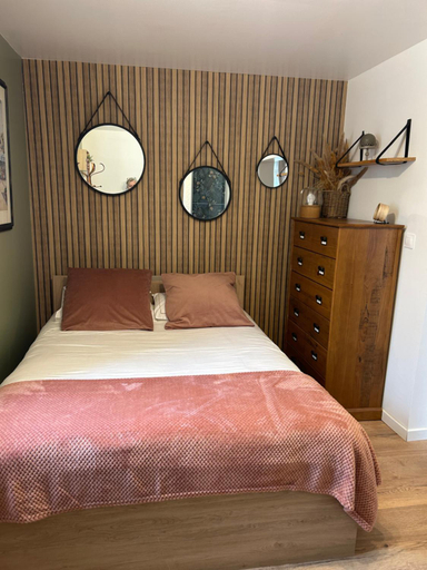 Bedroom 2, Le relais du bord de seine, Eure
