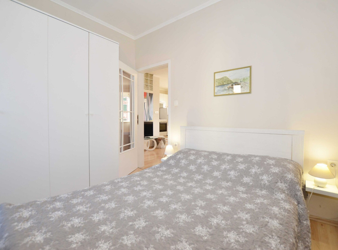 Others 3, Classy and Modern Old Town Quarter Apartment, Rovinj