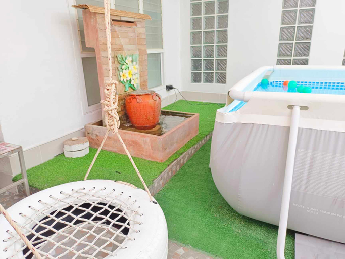Bedroom 3, Getaway Villa Bangkok-4 Bedroom, 6 Beds and 5 bath, Huai Kwang