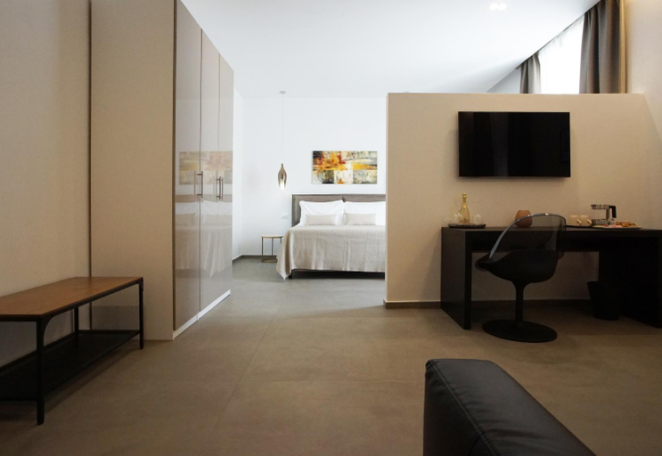 Bedroom 12