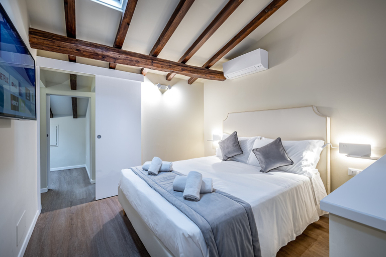 Bedroom 3, Garibaldi Palace, Prato