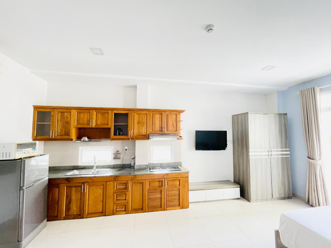 Dining Room 15