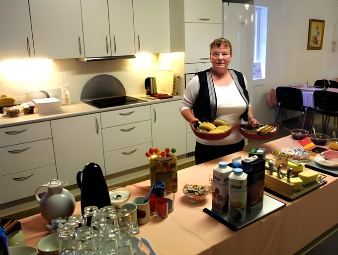 Others 3, Give Bed & Breakfast, Vejle