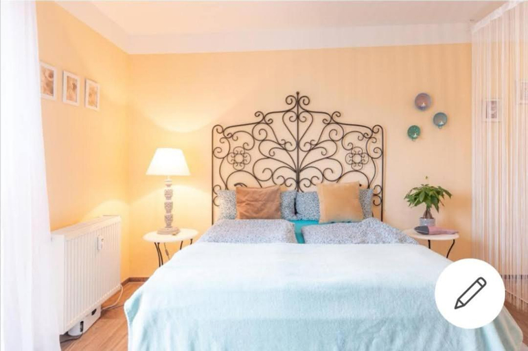 Bedroom 23
