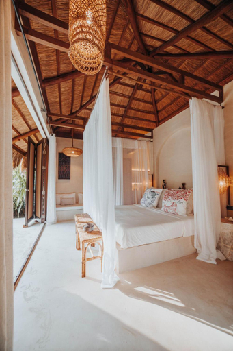 Bedroom 16