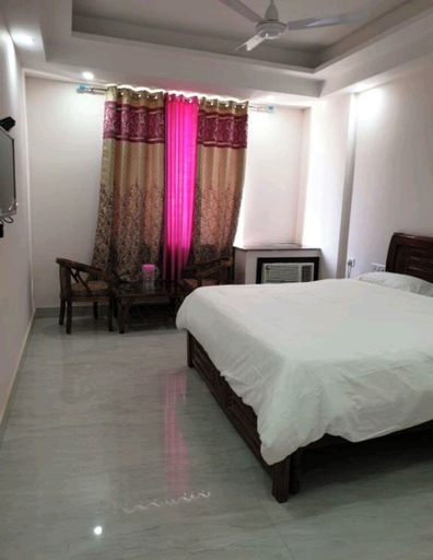 Bedroom 2, Hotel The Ganga Castle, Dehradun