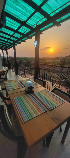 Food & Drinks 5, Pito Guest House, Komenda-Edina-Eguafo-Abirem