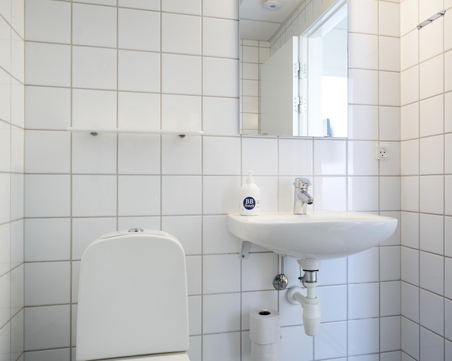 Bathroom 3, BB-Hotel Rønne Bornholm, Bornholm