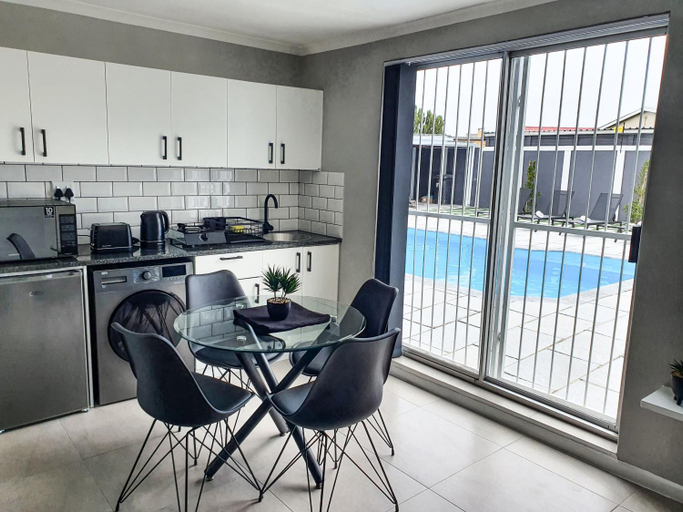 Others 2, Howards Villas, City of Cape Town