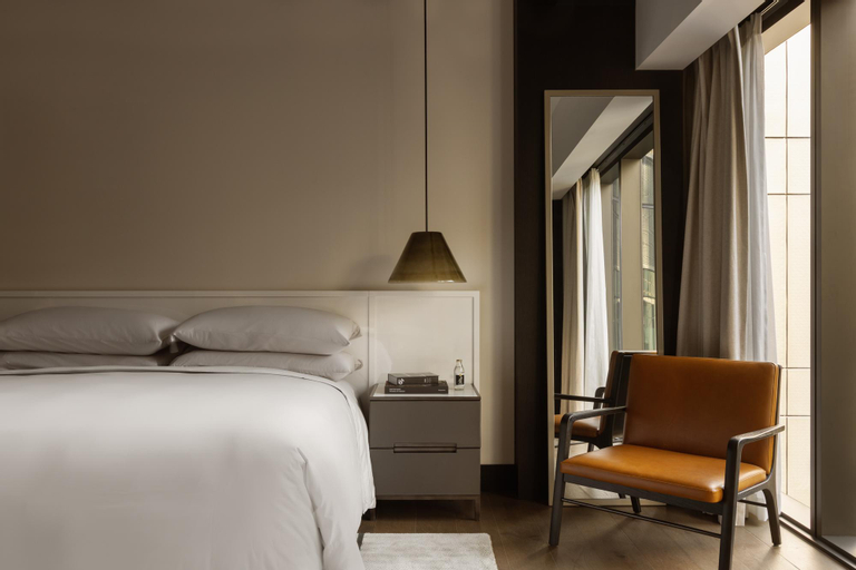 Bedroom 27