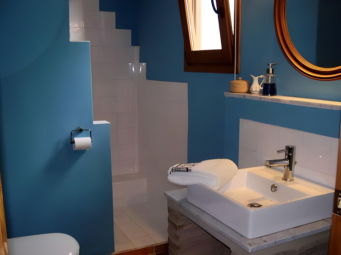 Bathroom, Shariqua, Castellón