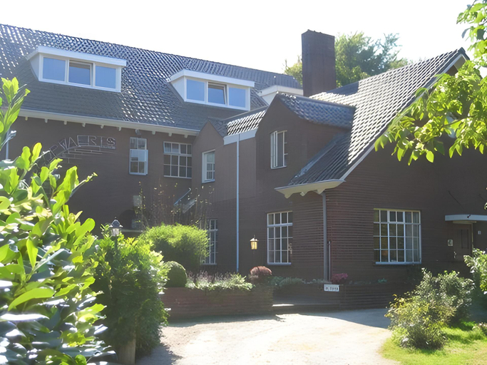 Others 5, BergOpwaerts, Ambt Montfort
