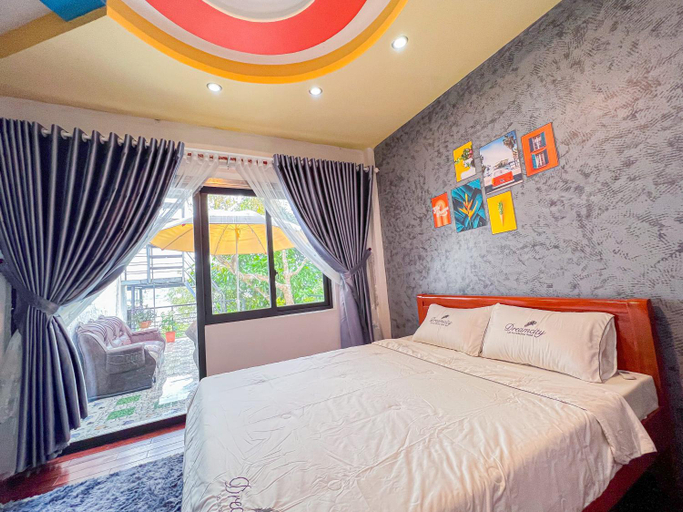 Bedroom 9