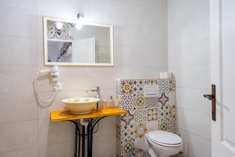 Bathroom 3, Pensiunea Casa Traditiilor, Ieud