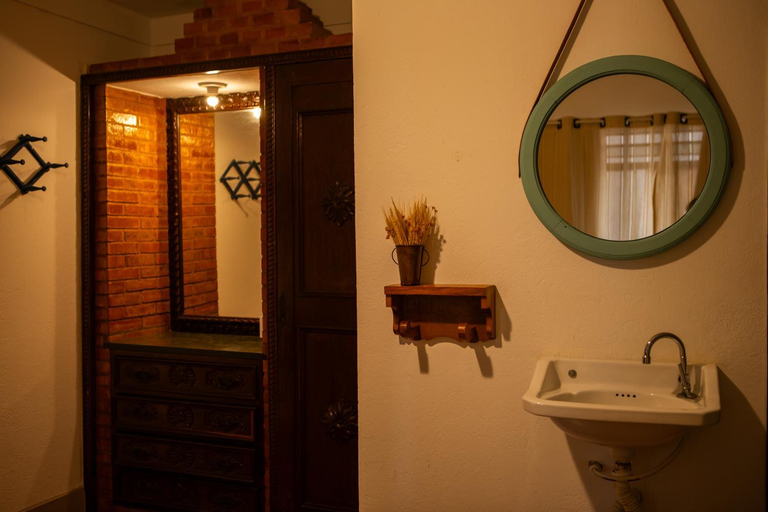 Bathroom, Pousada do Beco, Tiradentes