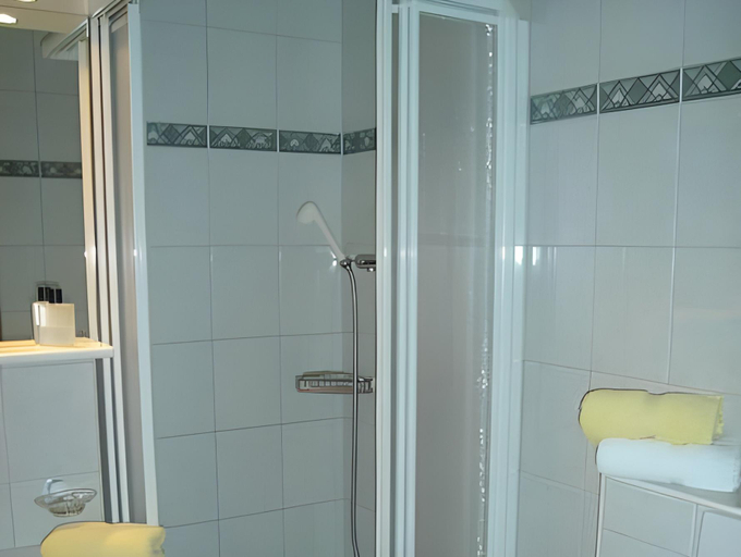 Bathroom 3, Appartements Garni Alpin Live, Inn