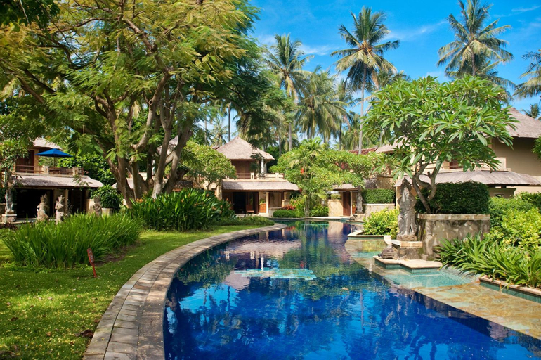 Swimming Pool 8