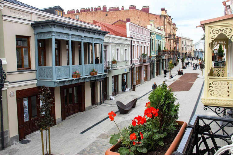 Others 3, Bright Cozy King Bed Apartment in Tbilisi Center, Tbilisi