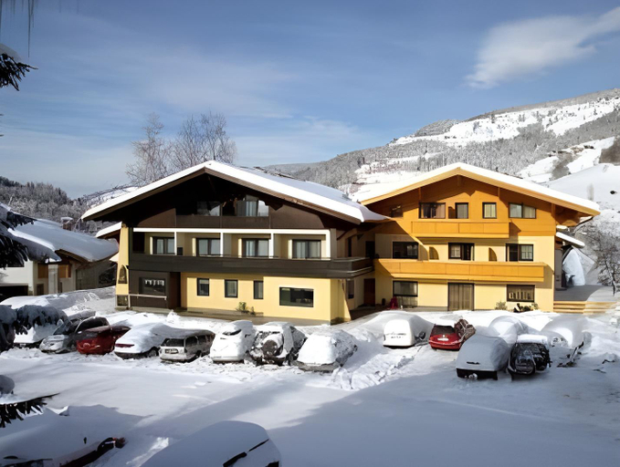 Exterior & Views 1, Wander- und Familienhotel Erika, Sankt Johann im Pongau
