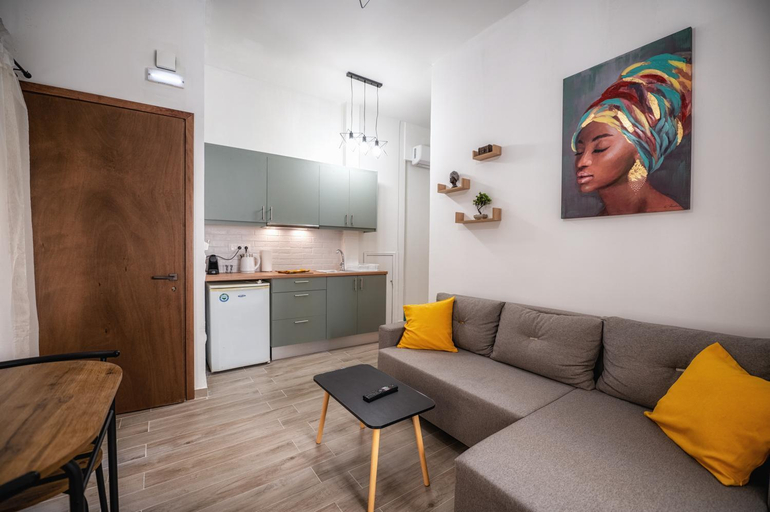 Kitchen 2, Mitropolis Places, Ionian Islands