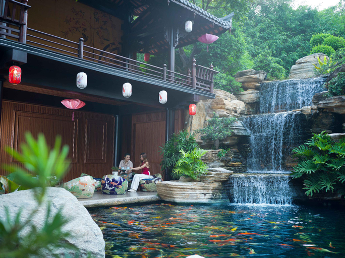 Phương Nam Resort, Thuận An