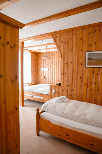 Bedroom 15