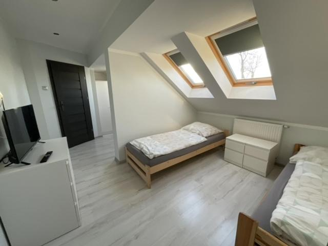 Bedroom 2, Agroturystyka u Joli Borowe Ilowa, Żagań
