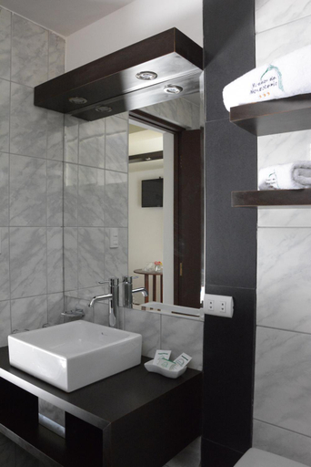 Bathroom, Mirador del Monasterio, Arequipa