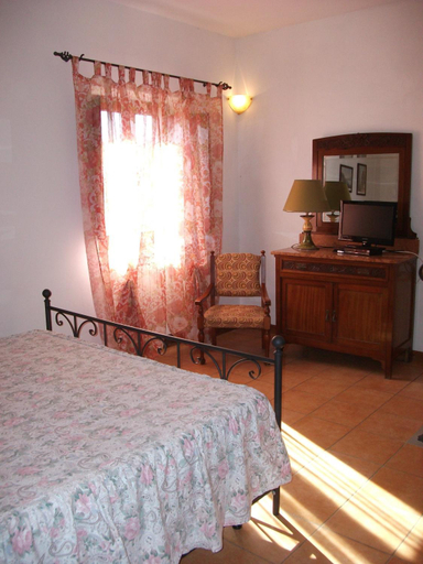 Bedroom 2, Agriturismo La Villa, La Spezia
