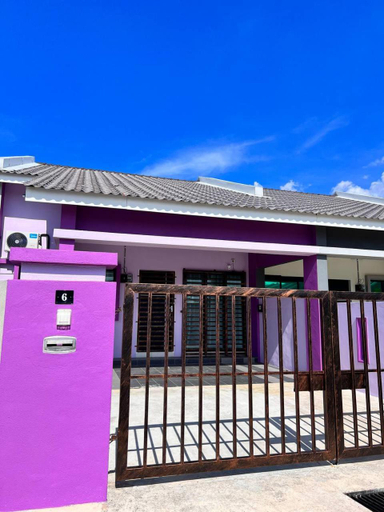 Exterior 1