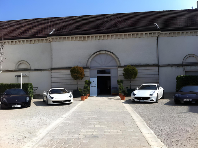Chateau de Chassagne-Montrachet, Côte-d'Or
