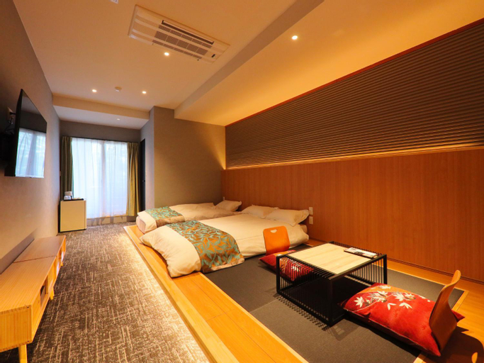 Bedroom 12