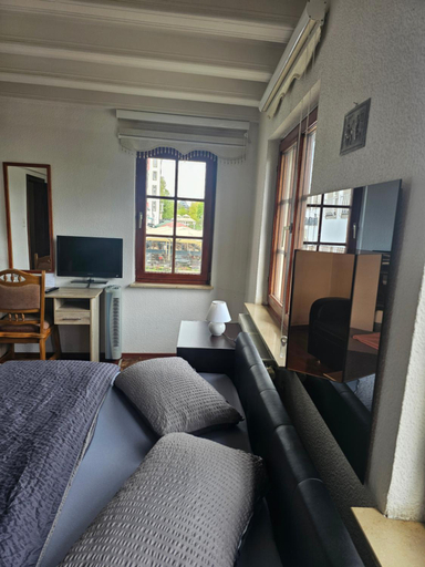 Bedroom 2, Haus Enteresan, Köln