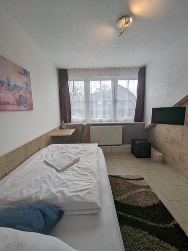 Others 5, Hotel Eiserner Anton, Bielefeld