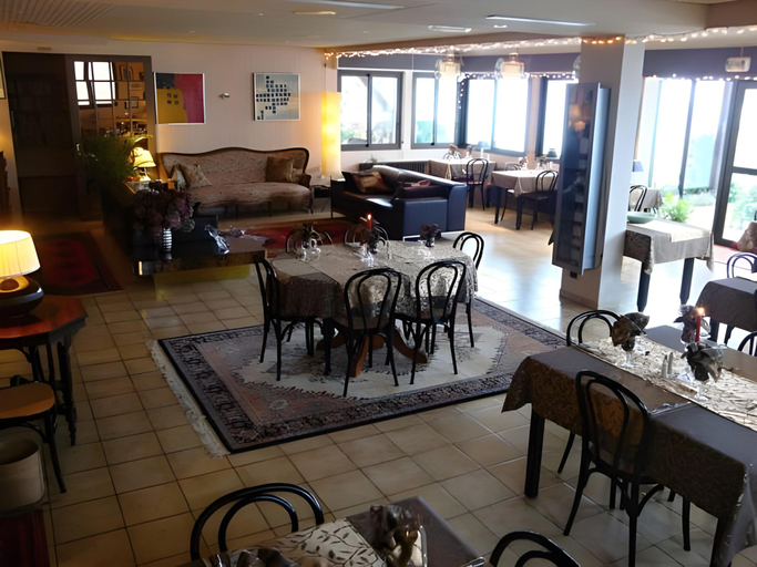 Food & Drinks 5, Les Rochers, Hautes-Pyrénées